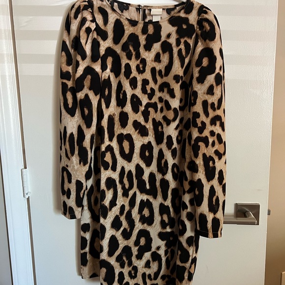 Cheetah Print Mini Dress - Picture 1 of 5